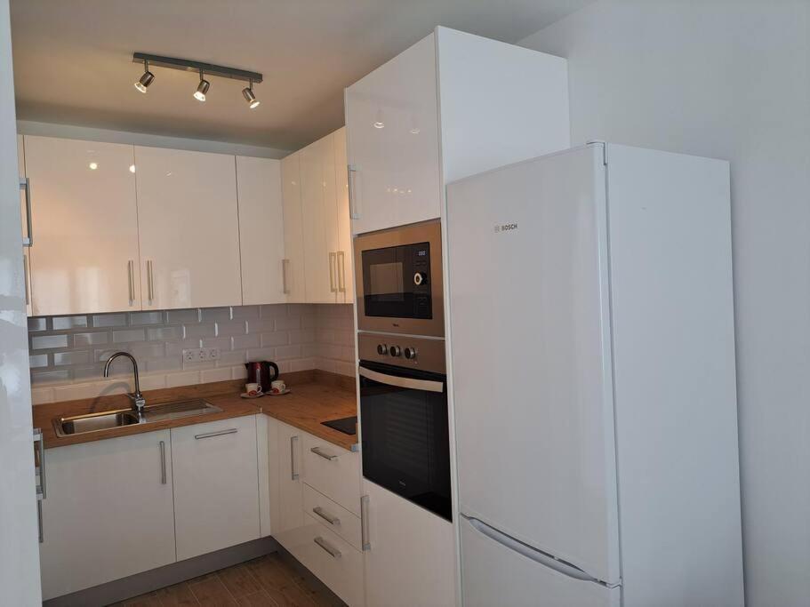 Precioso Apartamento. คอร์ราเลโฮ ภายนอก รูปภาพ